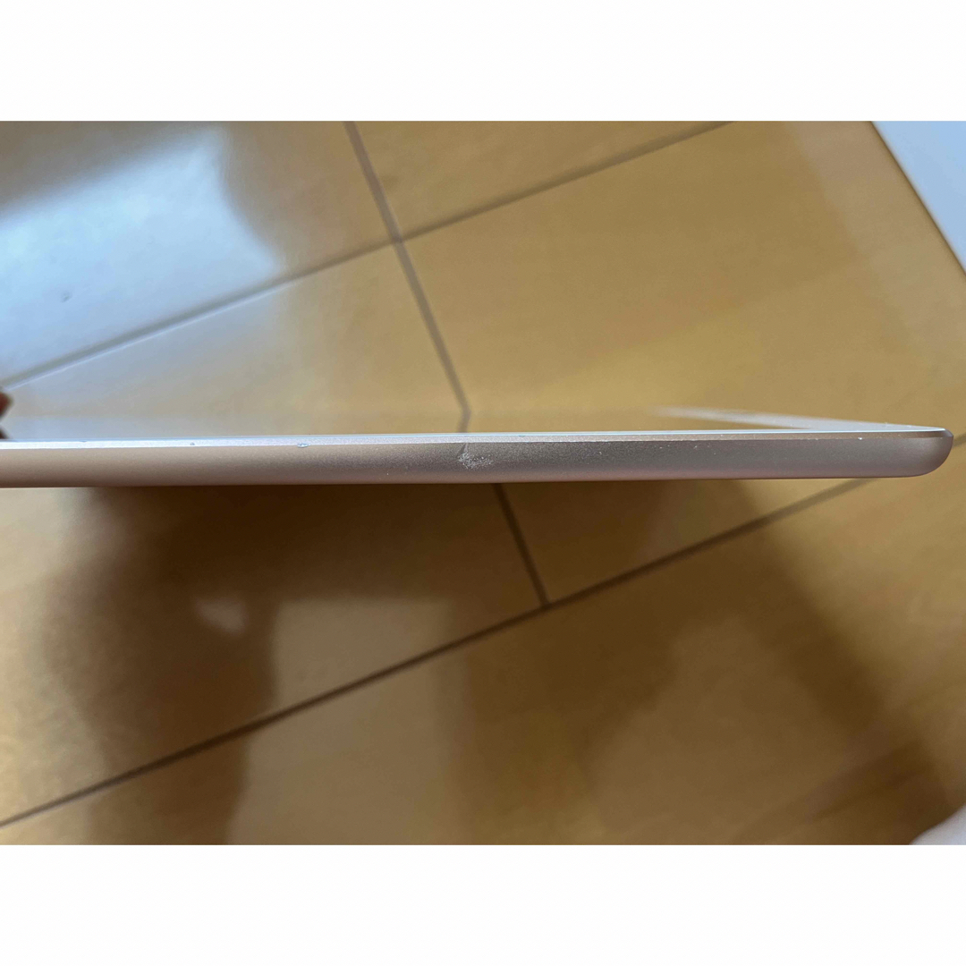 Apple iPad 第6世代 本体 128GB WiFiモデル Apple iPad 第6世代 本体 128GB WiFiモデル