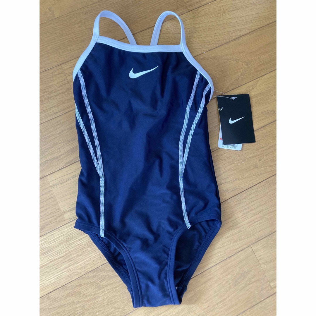 NIKE(ナイキ)のNIKE 女児水着　110 キッズ/ベビー/マタニティのキッズ服女の子用(90cm~)(水着)の商品写真