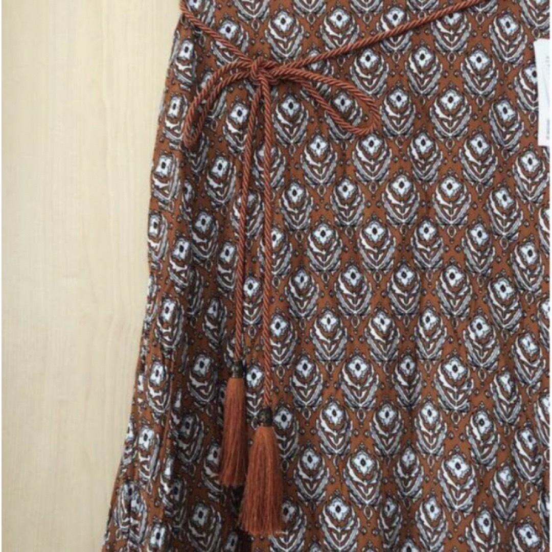 Discoat(ディスコート)の【新品】ロングスカート　ブラウン レディースのスカート(ロングスカート)の商品写真