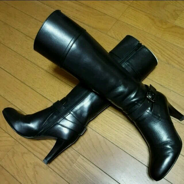 靴/シューズダイアナ 黒ベルトデザインブーツ