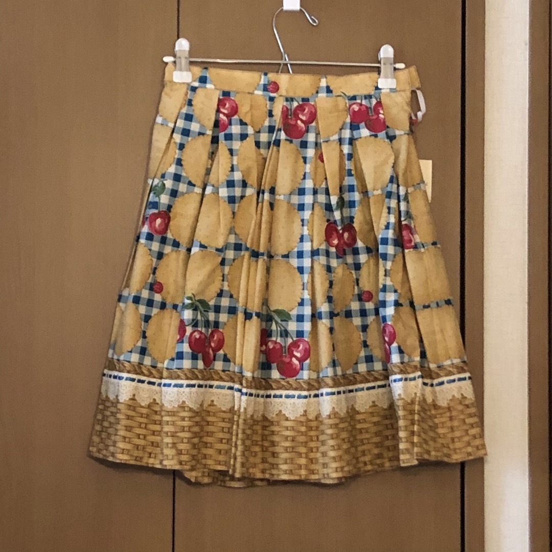 Emily Temple cute(エミリーテンプルキュート)のEmily Temple cute  エミキュ スカート ② レディースのスカート(ひざ丈スカート)の商品写真