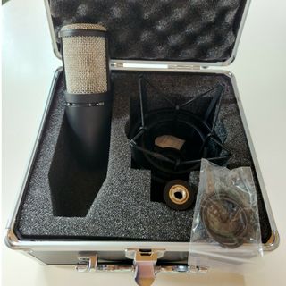 アーカーゲー(AKG)のAKG P420(マイク)