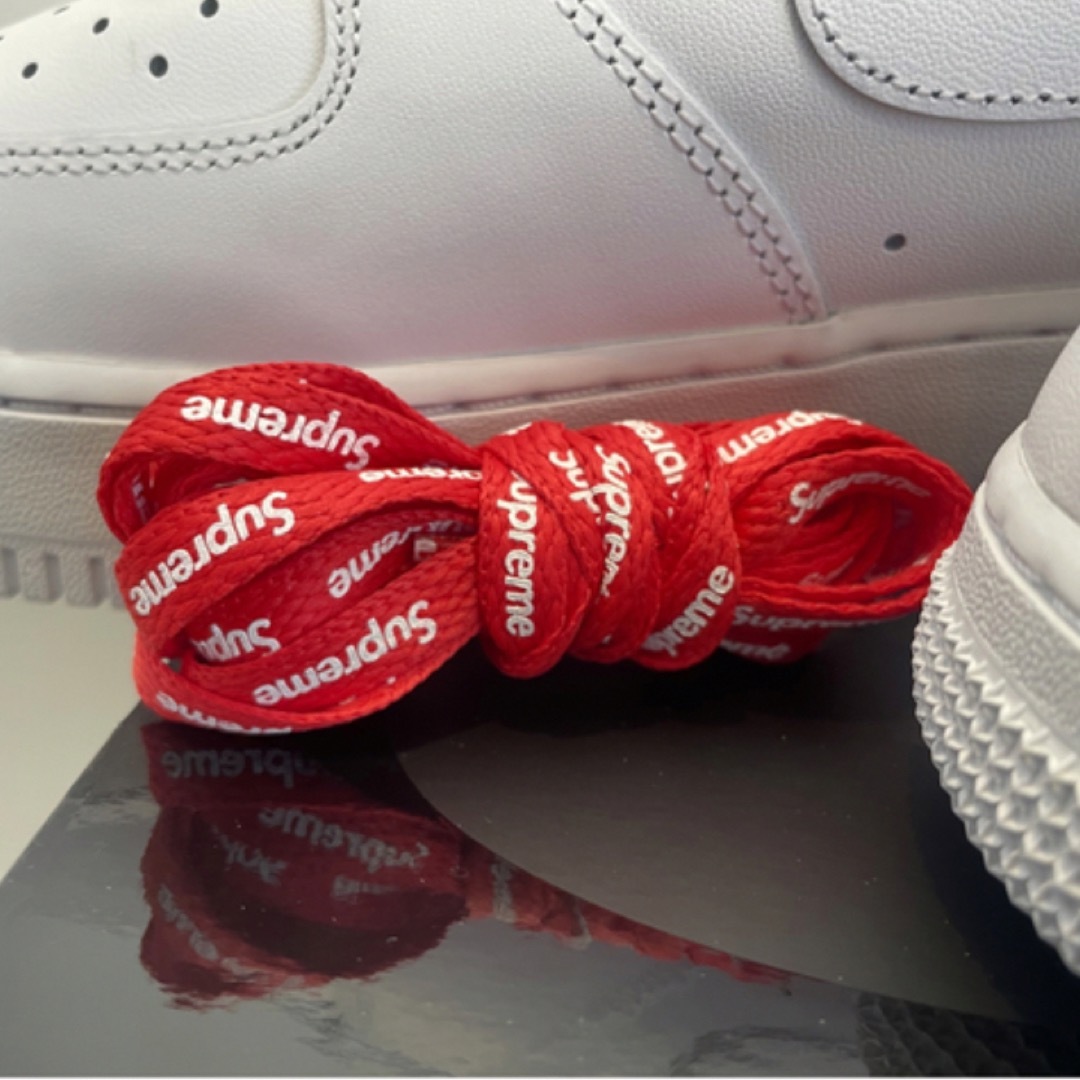 Supreme(シュプリーム)のSupreme®︎ x Nike®︎ Air Force 1 Low White メンズの靴/シューズ(スニーカー)の商品写真