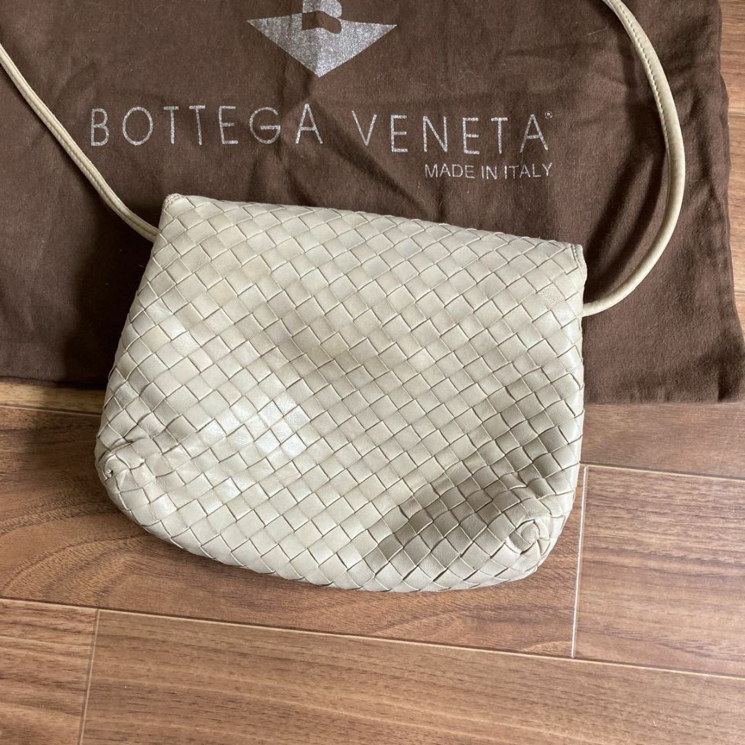 ボッテガヴェネタ BOTTEGAVENETA イントレチャート ショルダーバッグ