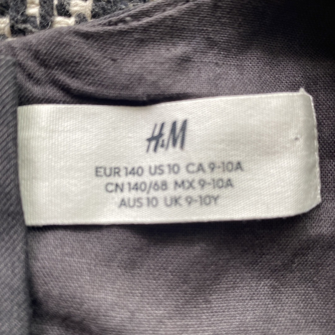 H&H(エイチアンドエイチ)のゆこ様専用　H&M ノースリーブワンピース　140 キッズ/ベビー/マタニティのキッズ服女の子用(90cm~)(ワンピース)の商品写真