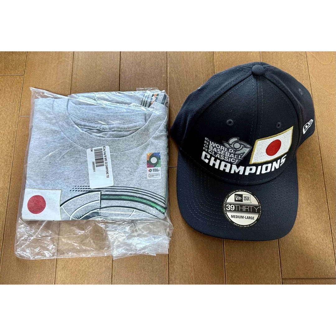 NEW ERA(ニューエラー)のWBC優勝記念 Tシャツ(Mサイズ) キャップ(M/Lサイズ) セット スポーツ/アウトドアの野球(記念品/関連グッズ)の商品写真