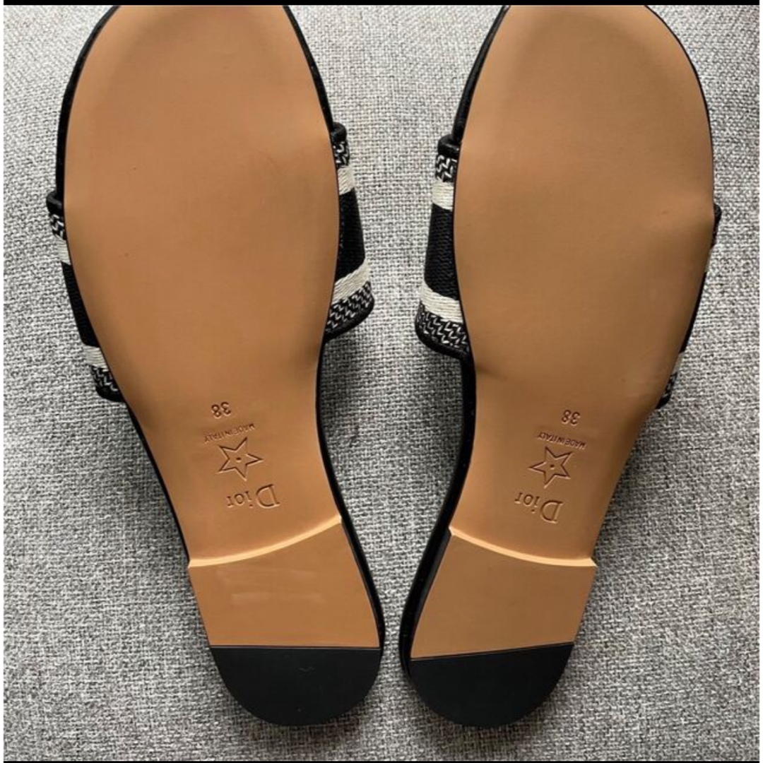 Christian Dior - 新品未使用 diorサンダルの通販 by ミニー's shop