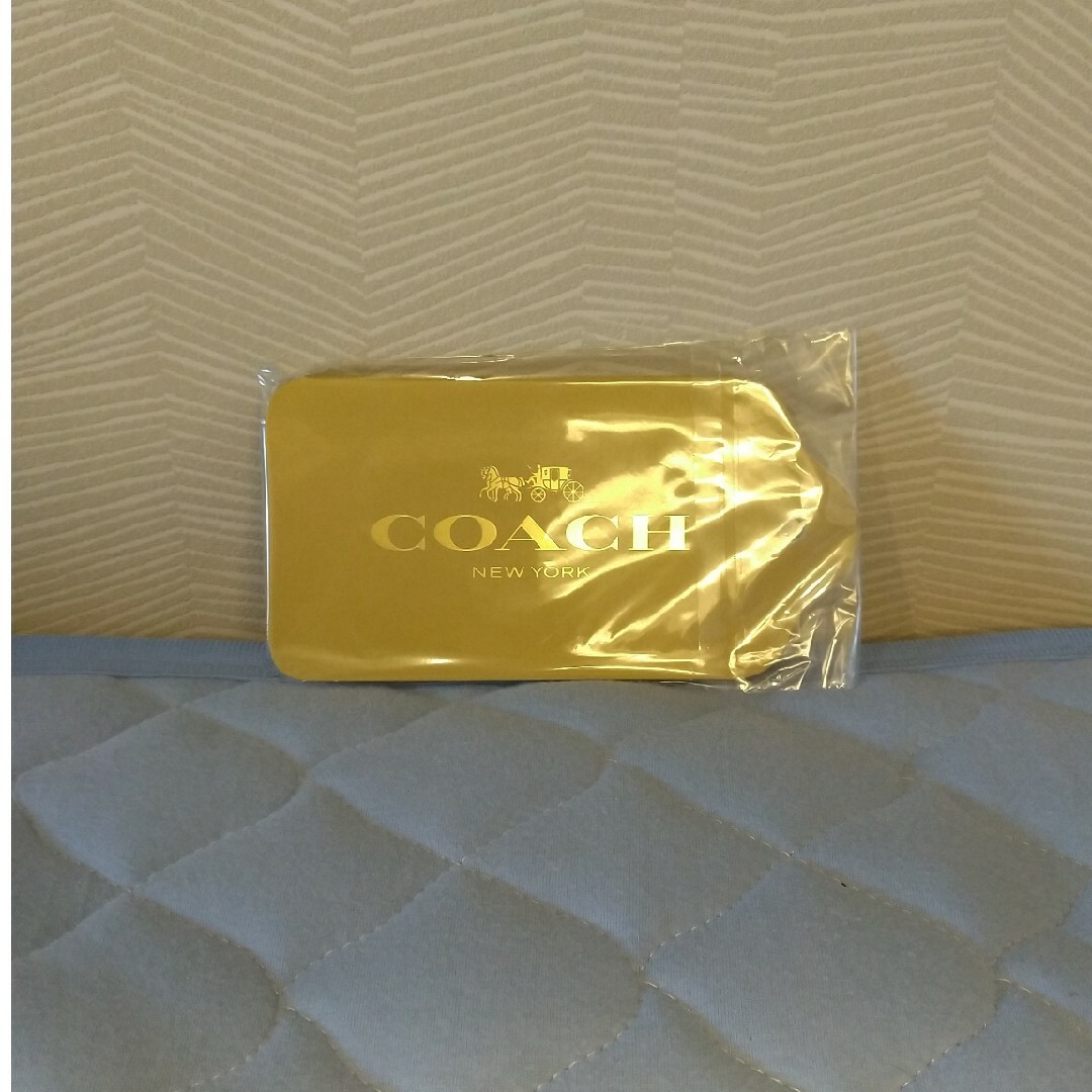 COACH(コーチ)の[新品未使用品]COACH　メモ帳・付箋セット インテリア/住まい/日用品の文房具(ノート/メモ帳/ふせん)の商品写真