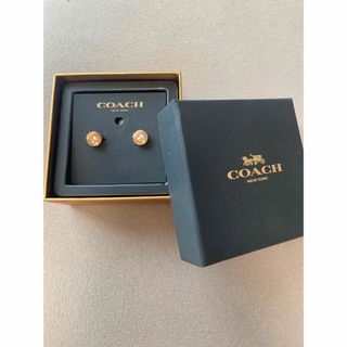 コーチ(COACH)のcoach ピアス　箱付き(ピアス)