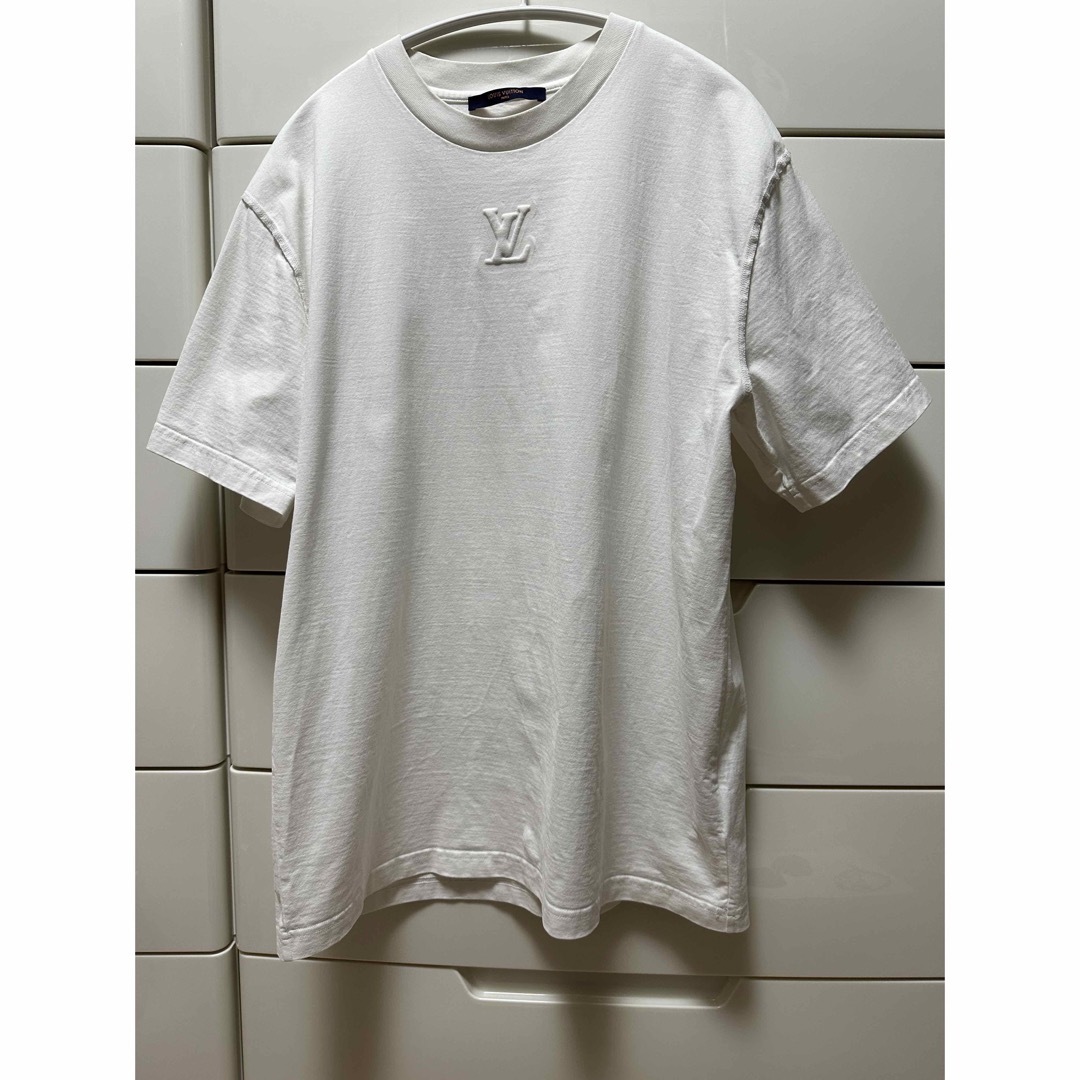 Louis Vuitton エンボスLVTシャツ ルイヴィトン ホワイト 白