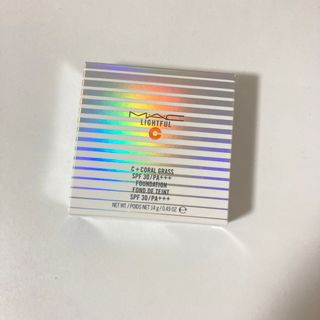 マック(MAC)のM・A・C マック ライトフル C+ SPF 30 ファンデ(ファンデーション)