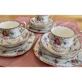 ロイヤルアルバート(ROYAL ALBERT)のロイヤルアルバート　プチポワン　4点セット(食器)