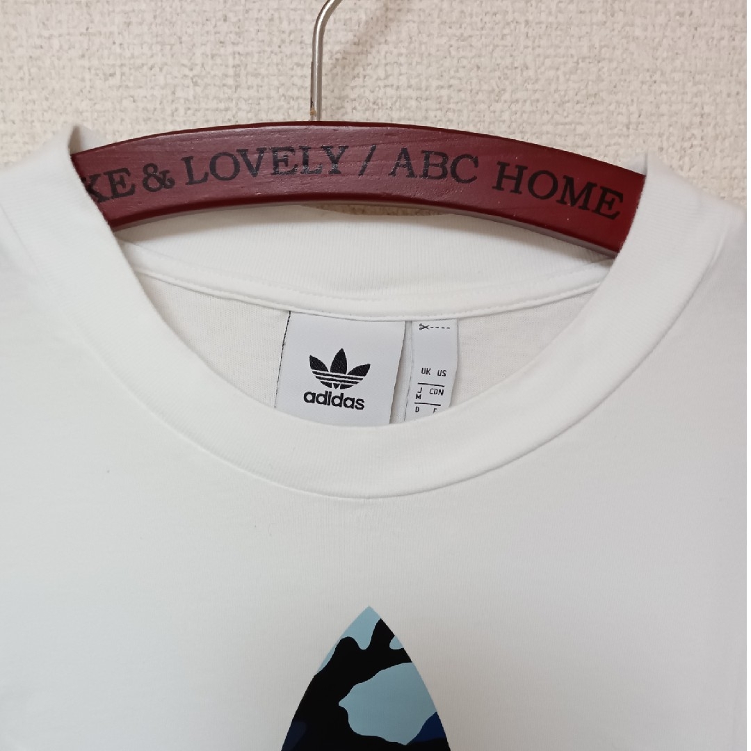 adidas(アディダス)のadidasoriginalsアディダスTシャツ半袖トレフォイルホワイトサイズM メンズのトップス(Tシャツ/カットソー(半袖/袖なし))の商品写真