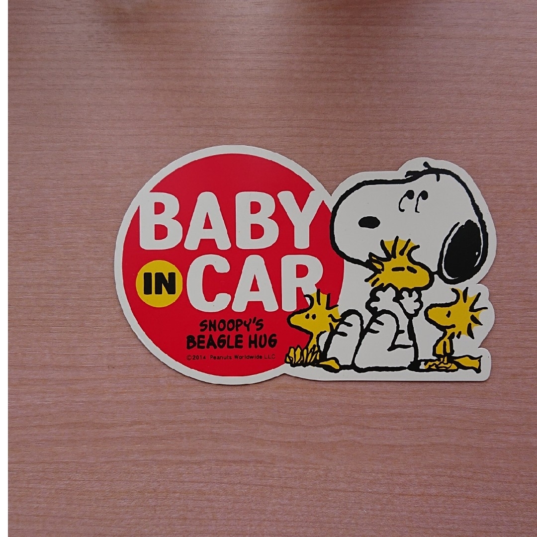 SNOOPY(スヌーピー)のbaby in car マグネットタイプ スヌーピー キッズ/ベビー/マタニティのキッズ/ベビー/マタニティ その他(その他)の商品写真