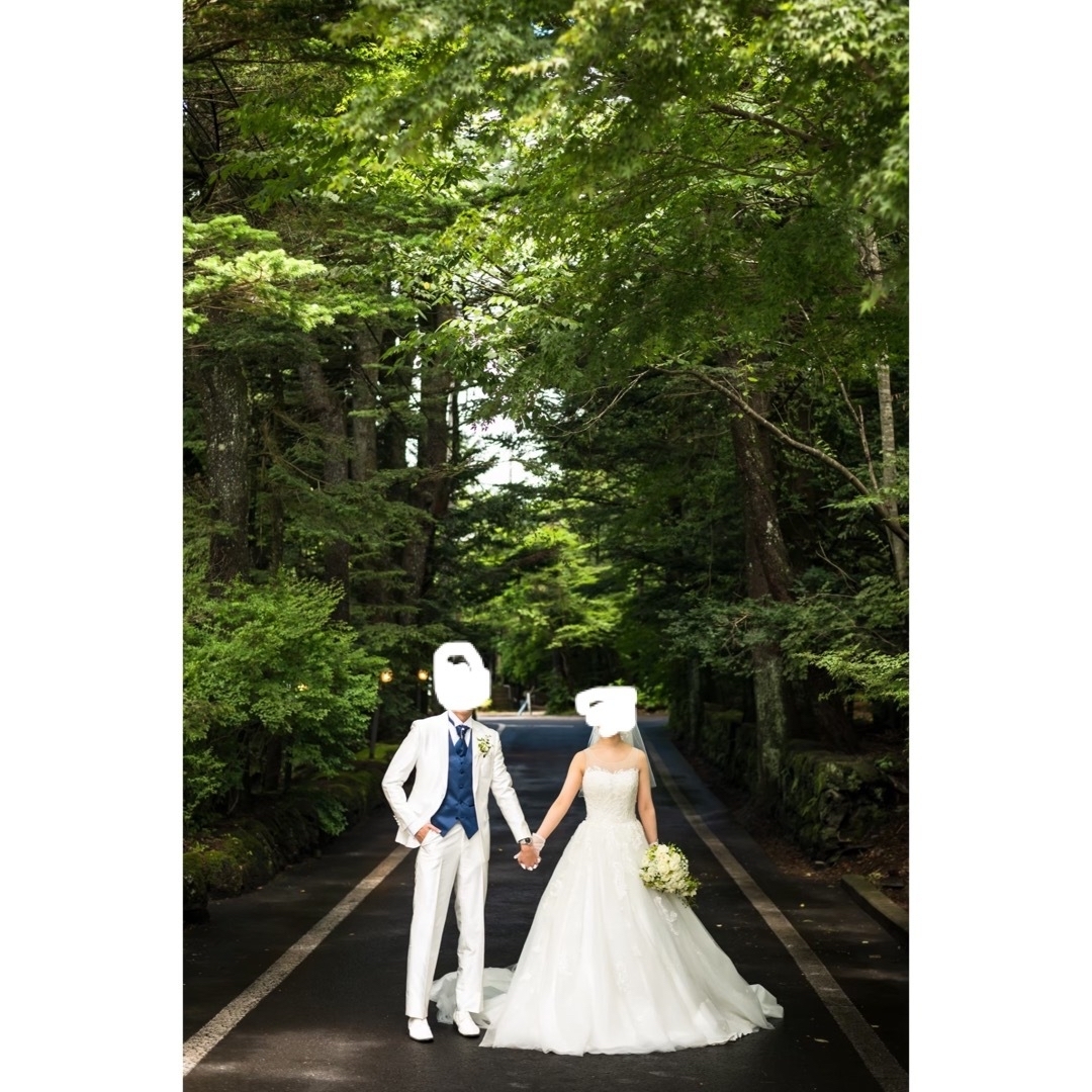 ウェディングドレス　プリンセスライン　結婚式　花嫁