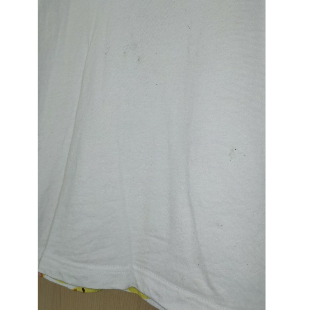 ディズニーリゾート　イースターエッグ　うさピヨ総柄　Tシャツ　サイズＳ メンズのトップス(Tシャツ/カットソー(半袖/袖なし))の商品写真