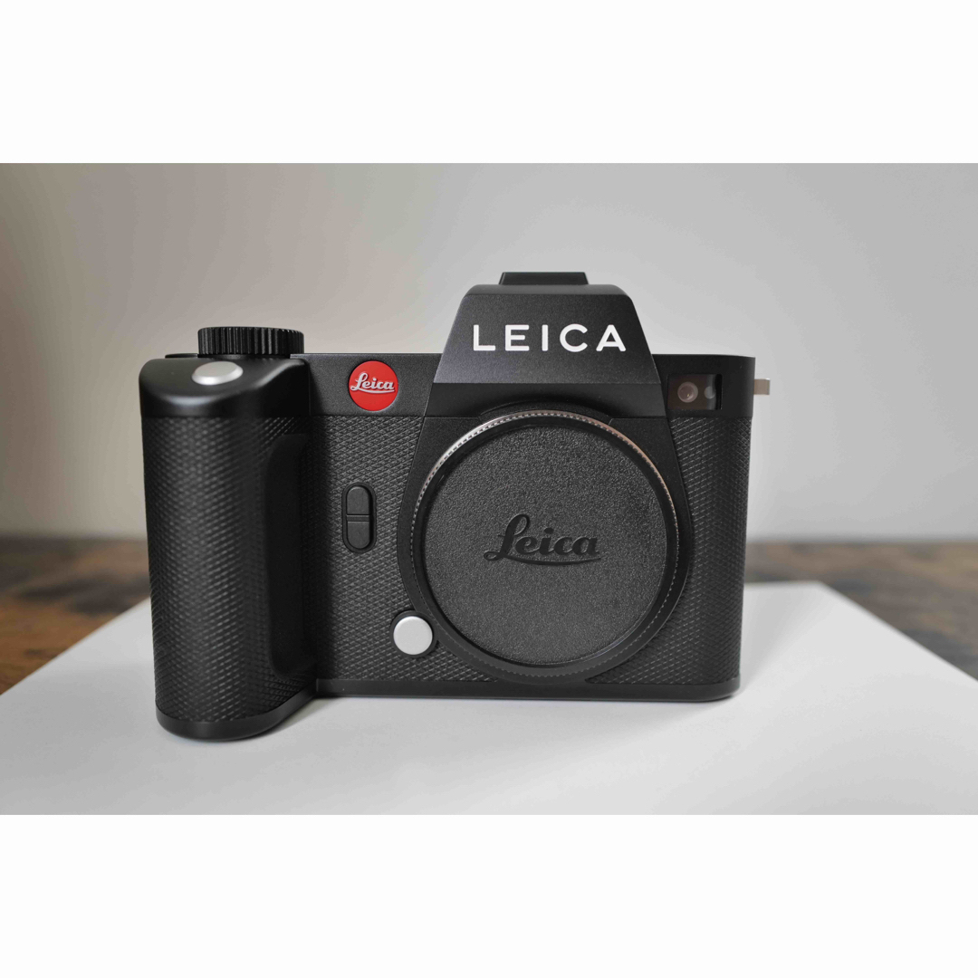 【週末特価】Leica SL2  ライカ  SL2（純正バッテリー２個）ミラーレス一眼