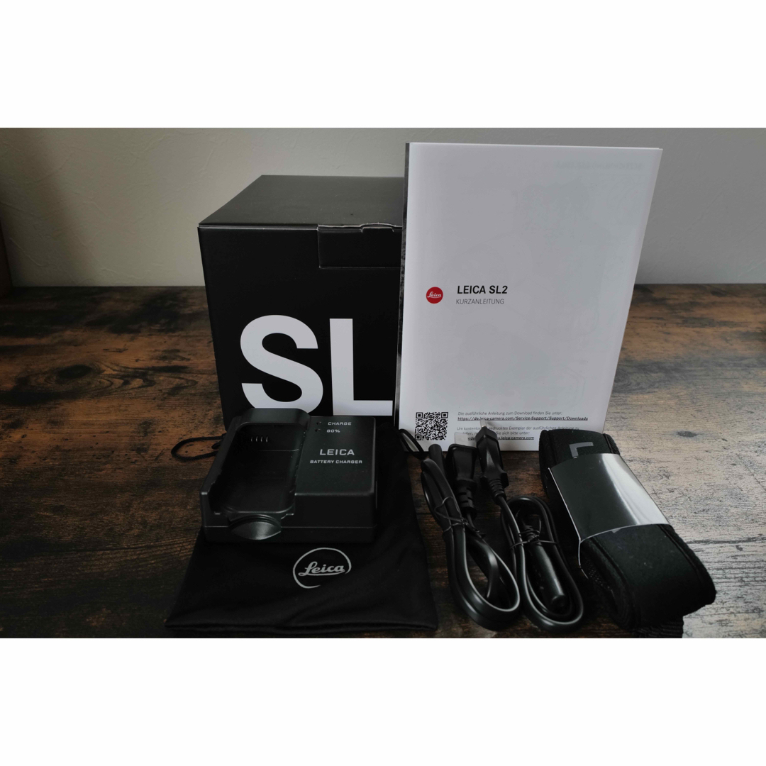 LEICA(ライカ)の【週末特価】Leica SL2  ライカ  SL2（純正バッテリー２個） スマホ/家電/カメラのカメラ(ミラーレス一眼)の商品写真