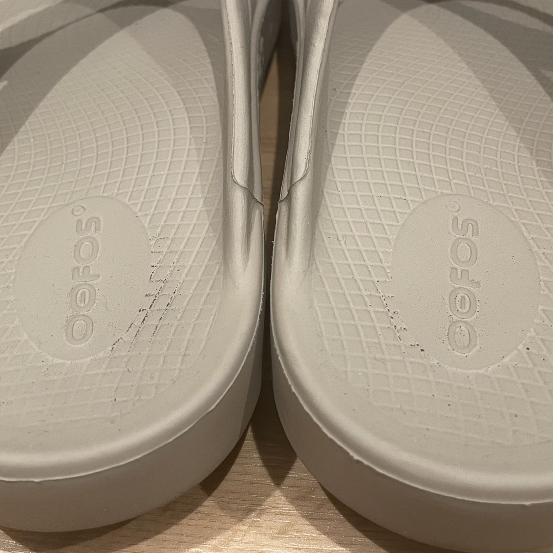 OOFOS(ウーフォス)のoofos サンダル レディースの靴/シューズ(サンダル)の商品写真