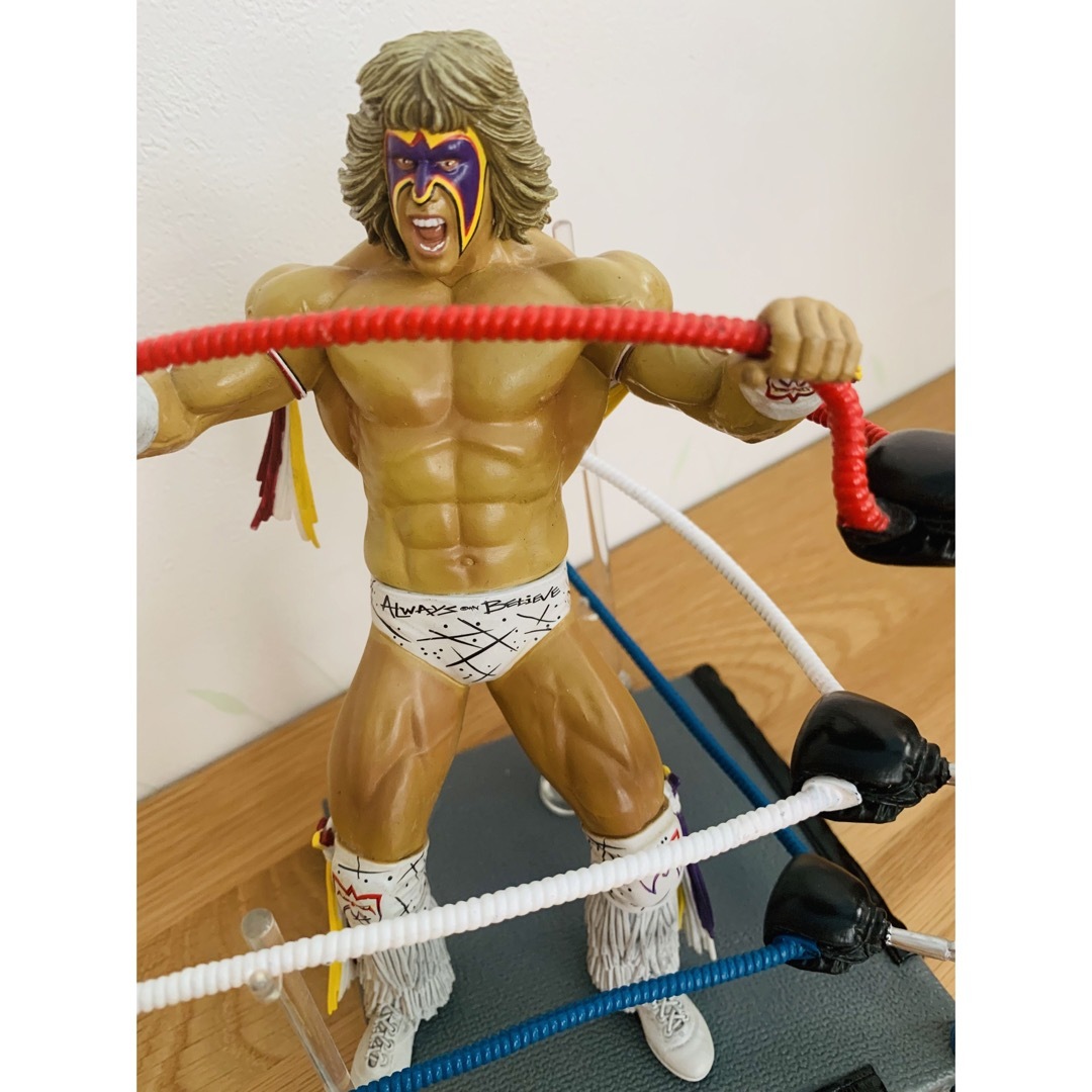 ■激レア！■WWE FURY アルティメットウォリアー フィギュア スポーツ/アウトドアのスポーツ/アウトドア その他(格闘技/プロレス)の商品写真