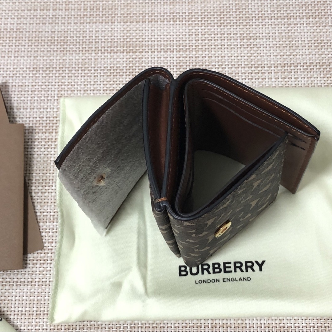 BURBERRY - バーバリー 財布 限定モデル 新品未使用品の通販 by COCO ...