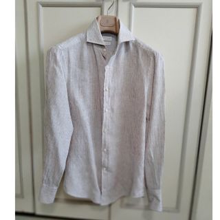 ブルネロクチネリ(BRUNELLO CUCINELLI)の美品 ブルネロクチネリ メンズシャツ 長袖 ブラウンストライプ リネン(シャツ)