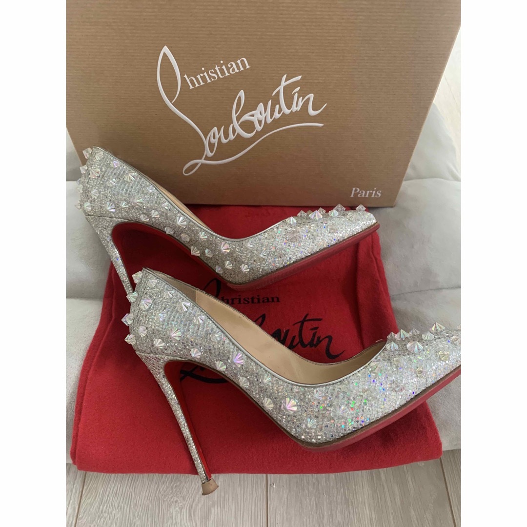 ChristianLouboutin クリスチャンルブタン　オーロラスタッズ