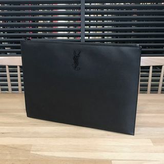 サンローラン(Saint Laurent)の美品 サンローラン YSL クラッチバッグ セカンドバッグ レザー ブラック(セカンドバッグ/クラッチバッグ)