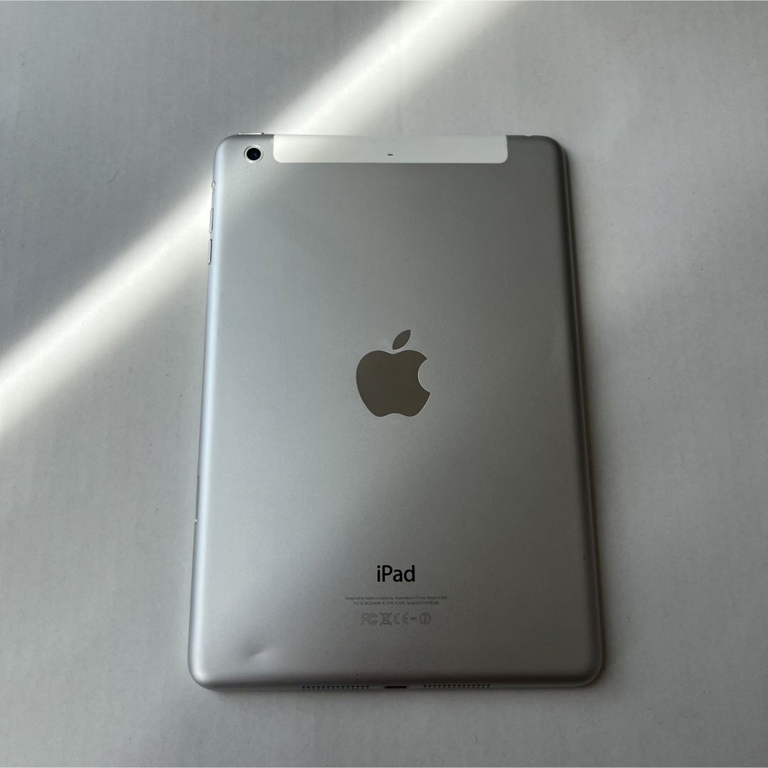 ipad mini2 16GB シルバー ホワイト　A1490