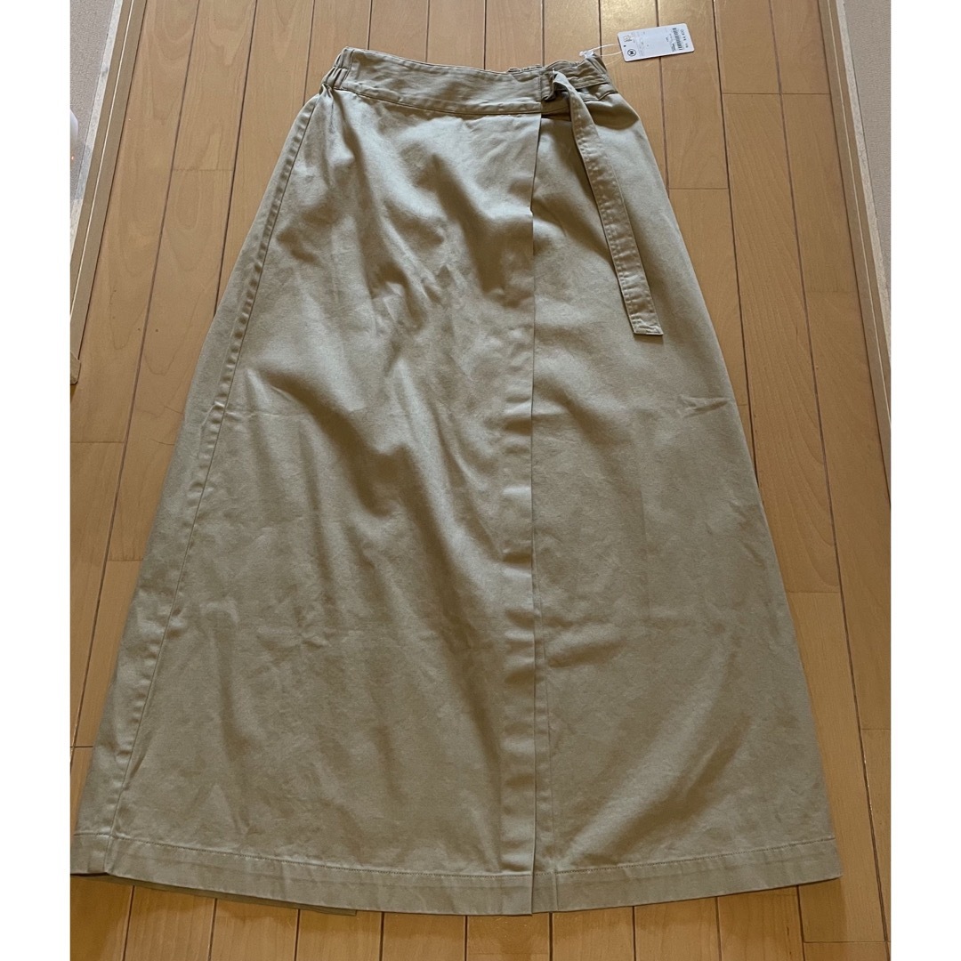 coen(コーエン)の【新品未着用】coen チノバックルセミフレアスカート レディースのスカート(ロングスカート)の商品写真