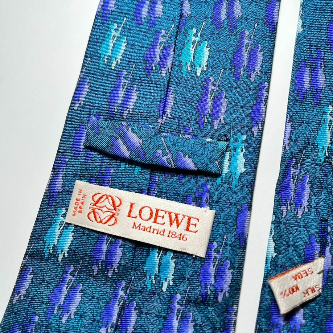 LOEWE(ロエベ)のロエベ LOEWE シルク ネイビー 総柄 高貴 ハイブランド 紺 絹 メンズのファッション小物(ネクタイ)の商品写真
