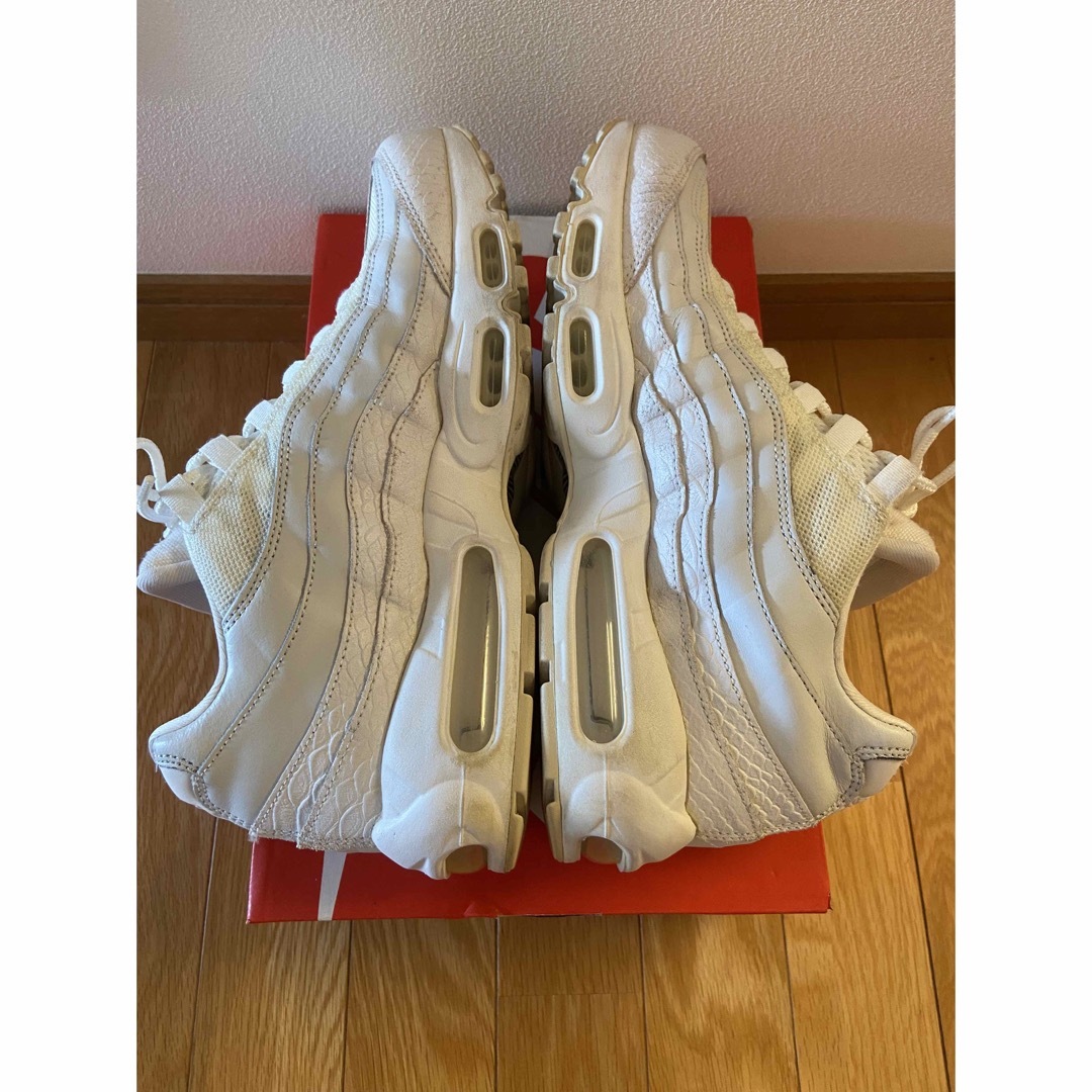 NIKE(ナイキ)のNIKE AIR MAX 95 PREMIUM “Summit White” メンズの靴/シューズ(スニーカー)の商品写真