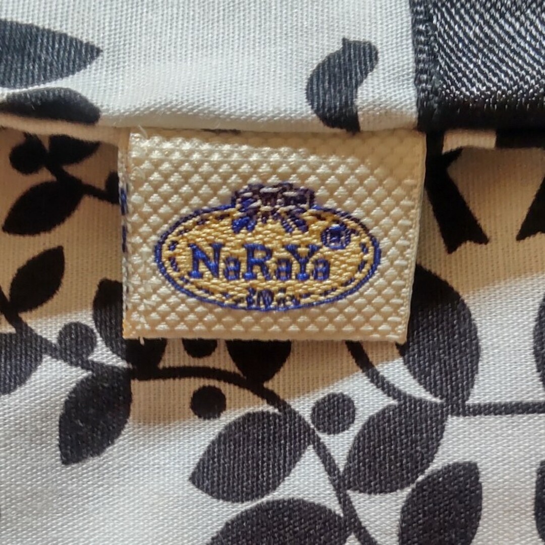 NaRaYa(ナラヤ)のNaRaYa ナラヤ 巾着 ポーチ レディースのファッション小物(ポーチ)の商品写真