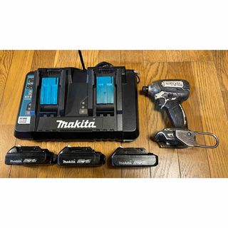 マキタ(Makita)の★マキタ18v 2口充電器 2.0バッテリー3個　インパクト本体ジャンク★(その他)