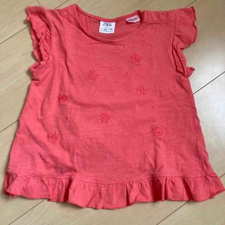 ザラキッズ(ZARA KIDS)のZARA BABY(ザラベビー)  レース花柄カットソー  レッド　104cm(Tシャツ/カットソー)