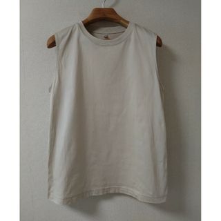 ユニクロ(UNIQLO)のUNIQLO　ノースリーブTシャツ(Tシャツ(半袖/袖なし))