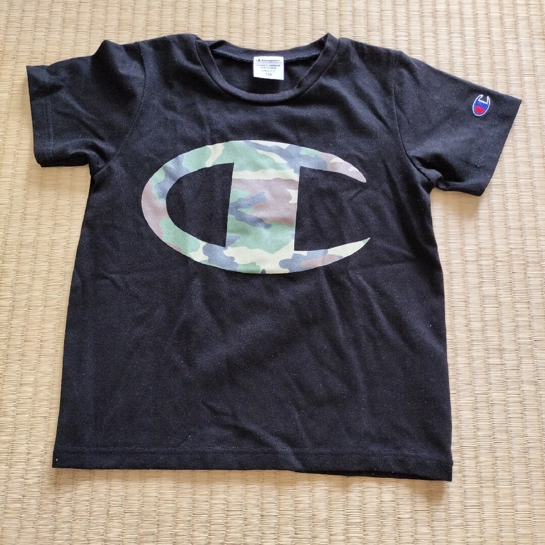 Champion(チャンピオン)のチャンピオン　Champion　Tシャツ　120 130 2枚セット キッズ/ベビー/マタニティのキッズ服男の子用(90cm~)(Tシャツ/カットソー)の商品写真