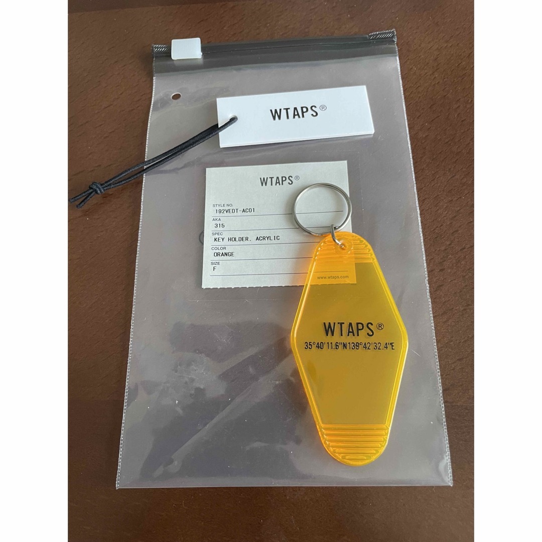 W)taps(ダブルタップス)のwtaps 315アクリルキーホルダー メンズのファッション小物(キーホルダー)の商品写真