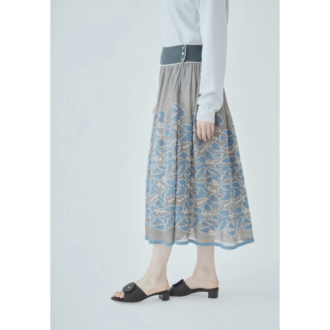 ミナペルホネン following day チュールスカート 38新品 - ロングスカート ミナペルホネン following day チュールスカート 38新品 - ロングスカート
