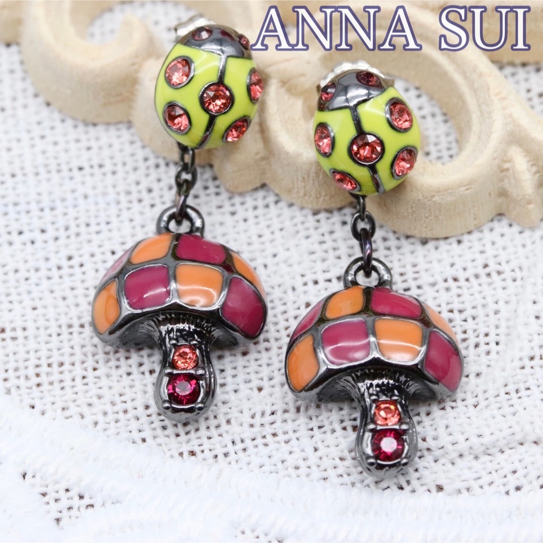 ANNA SUI チャーム ピアスセット