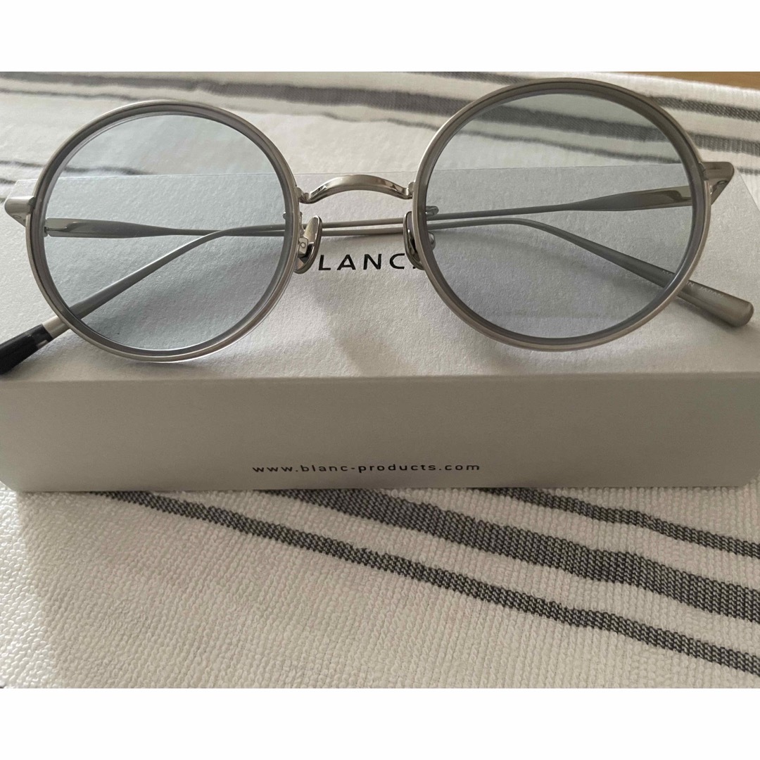 シルバーピーチ BLANC.. UA別注サングラス B028 - 通販 - afeias.com