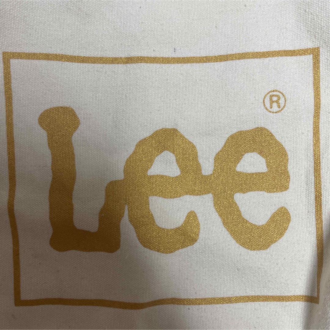 Lee(リー)のLEEバッグ　トートバッグ　ゴールド　ショルダーバッグ　キャンバス　リー　白 レディースのバッグ(トートバッグ)の商品写真