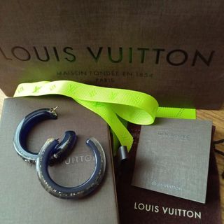 ルイヴィトン(LOUIS VUITTON)のルイヴィトン ブークルドレイユアンクルージョン ピアス(ピアス)