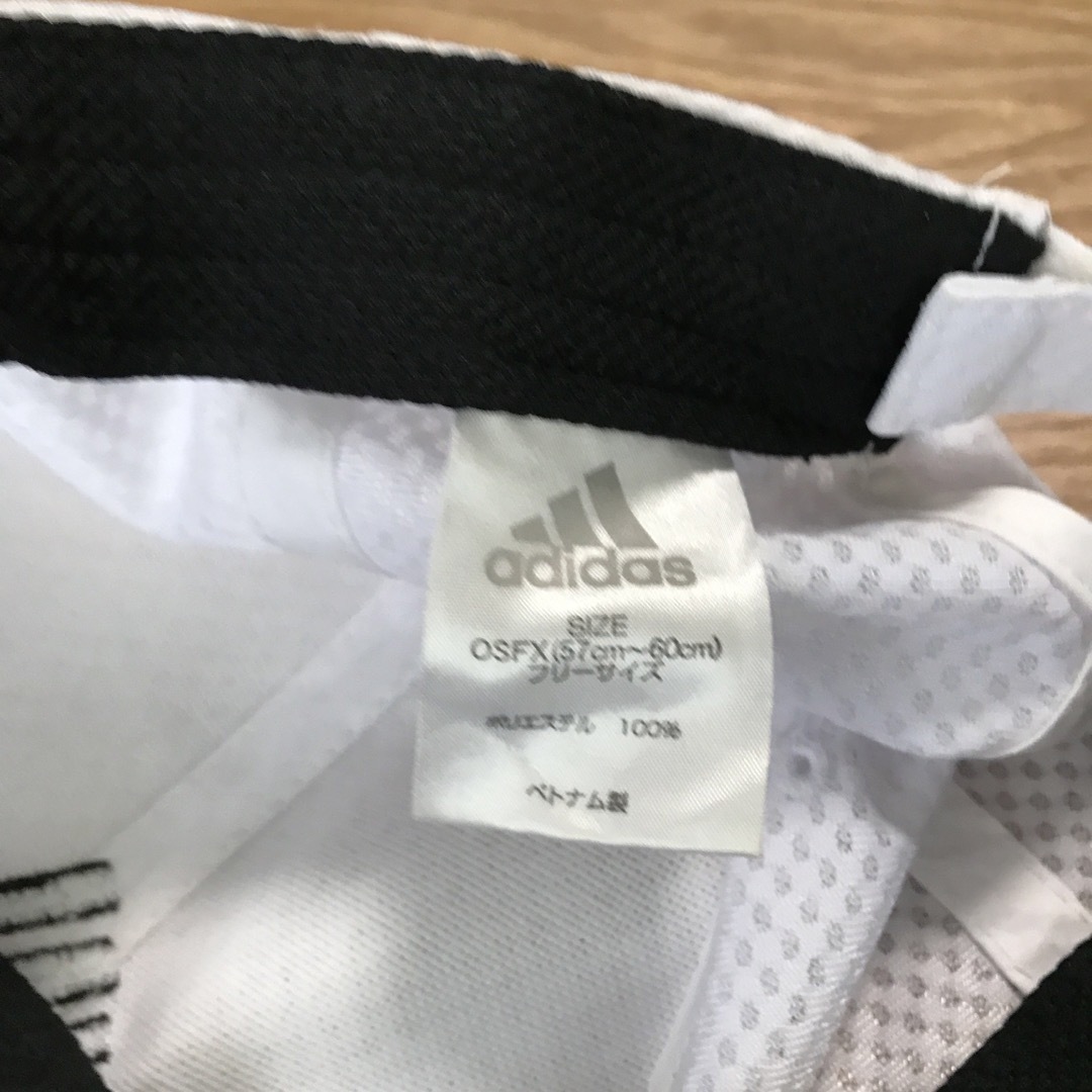 adidas(アディダス)のadidas メッシュキャップ メンズの帽子(キャップ)の商品写真