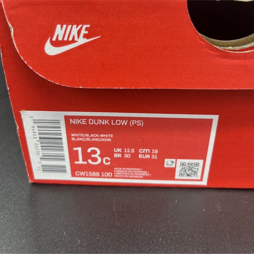 NIKE(ナイキ)のDunk Low ダンク パンダ キッズ/ベビー/マタニティのキッズ靴/シューズ(15cm~)(スニーカー)の商品写真