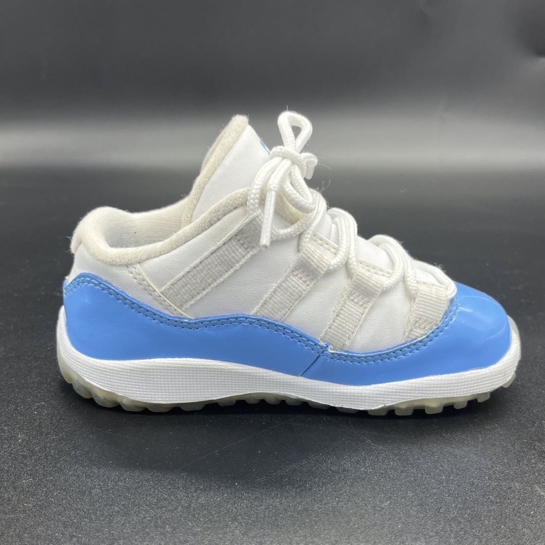 NIKE JORDAN 11 RETRO LOW BT UNC 14cm 8C