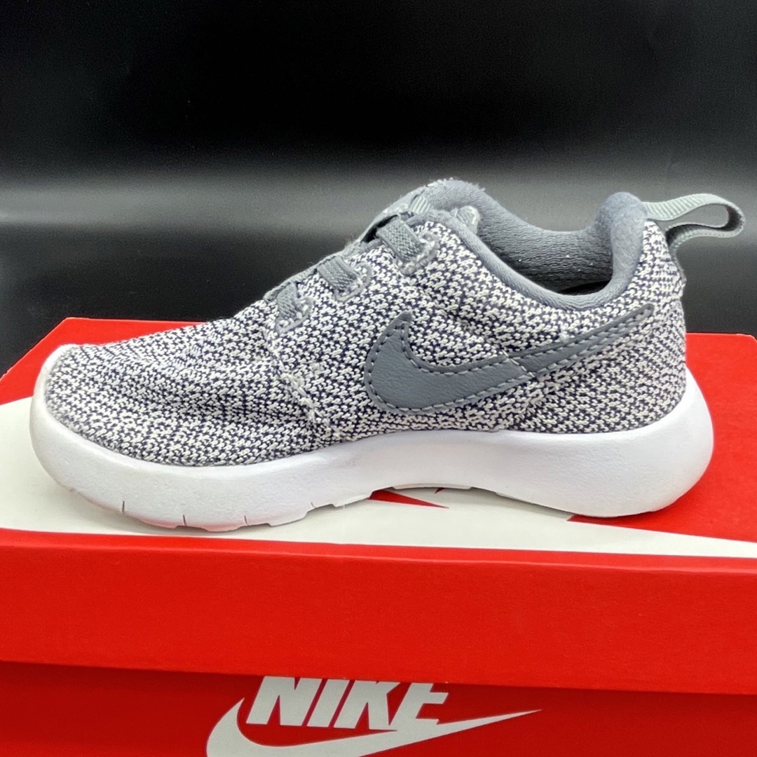 NIKE(ナイキ)のNIKE ROSHE ONE ローシワン TDV 15cm 9C 美品 キッズ/ベビー/マタニティのキッズ靴/シューズ(15cm~)(スニーカー)の商品写真