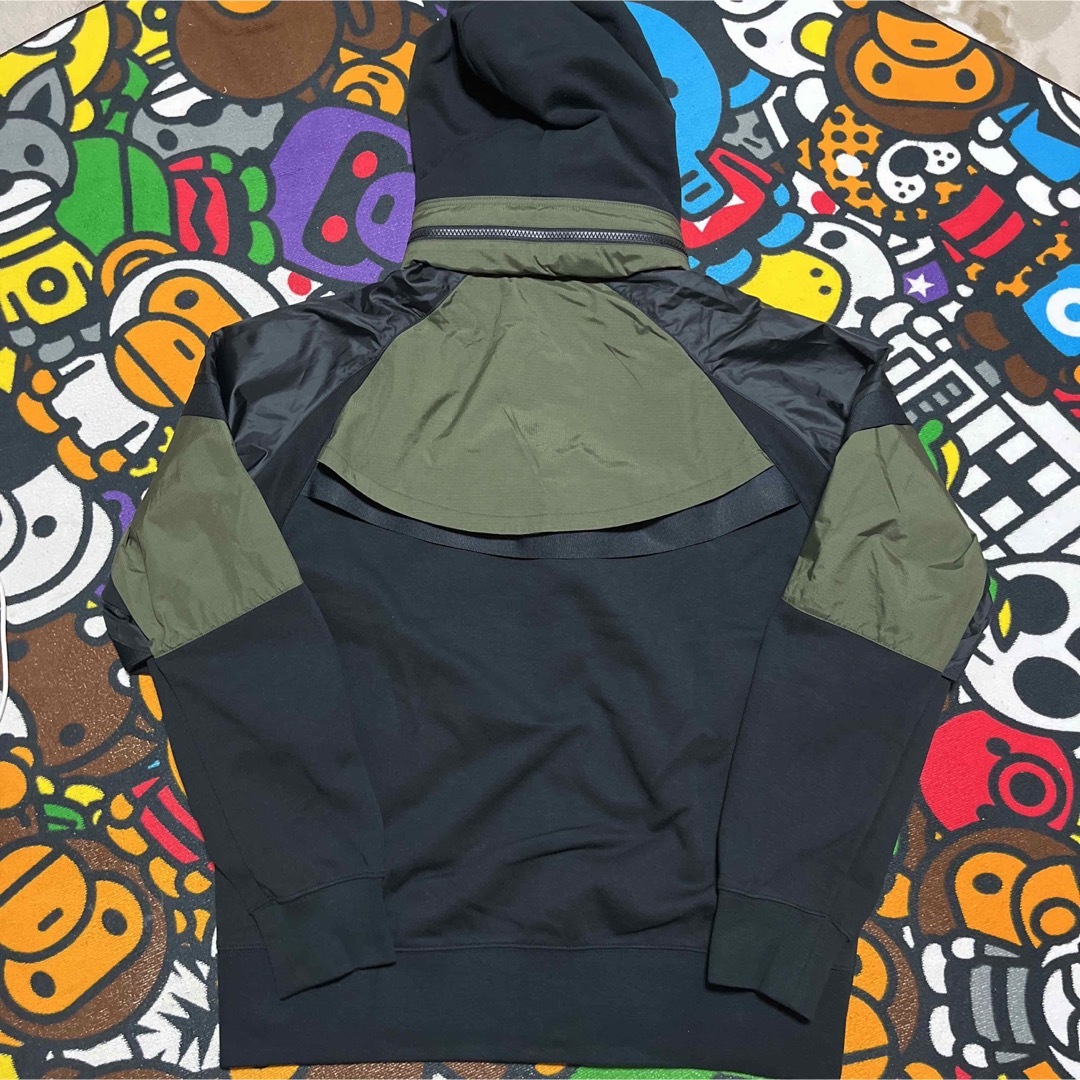 sacai(サカイ)のsacai NIKE NRG ZIP HOODIE パーカー　JACKET L メンズのトップス(パーカー)の商品写真