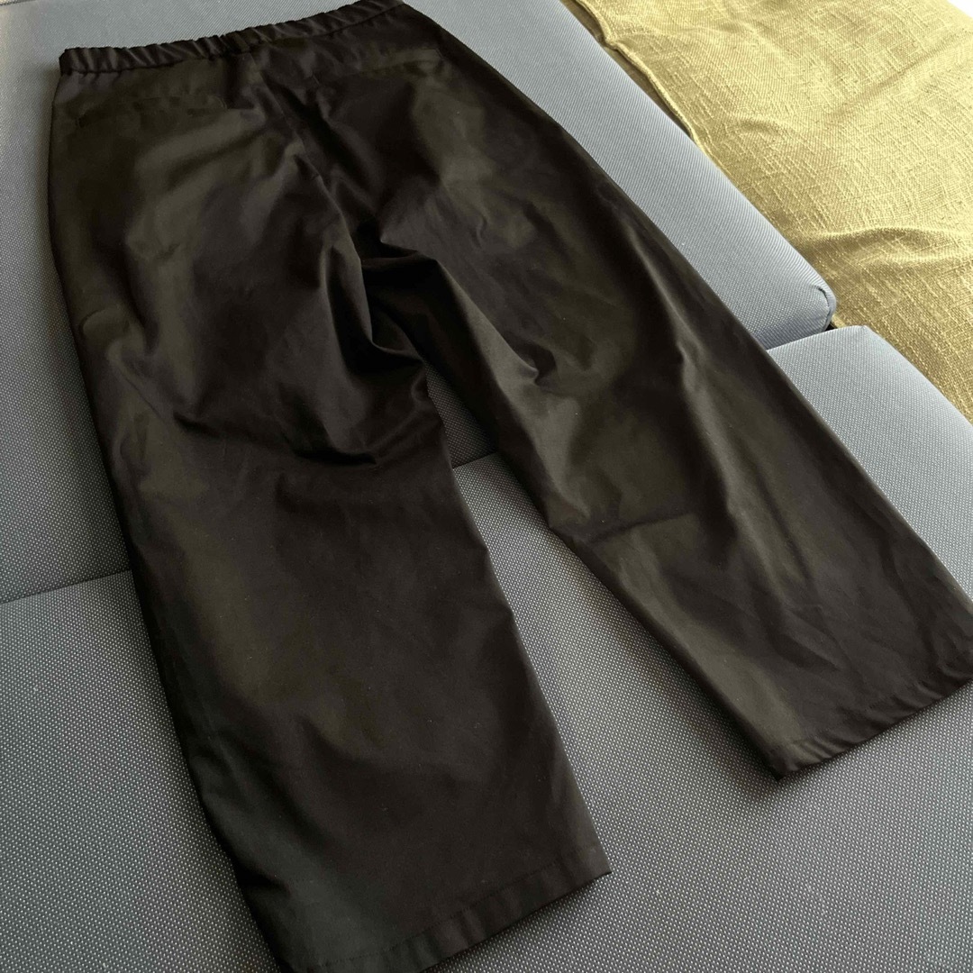 GU(ジーユー)のGU ジーユー　メンズ　パンツ　ブラック メンズのパンツ(サルエルパンツ)の商品写真