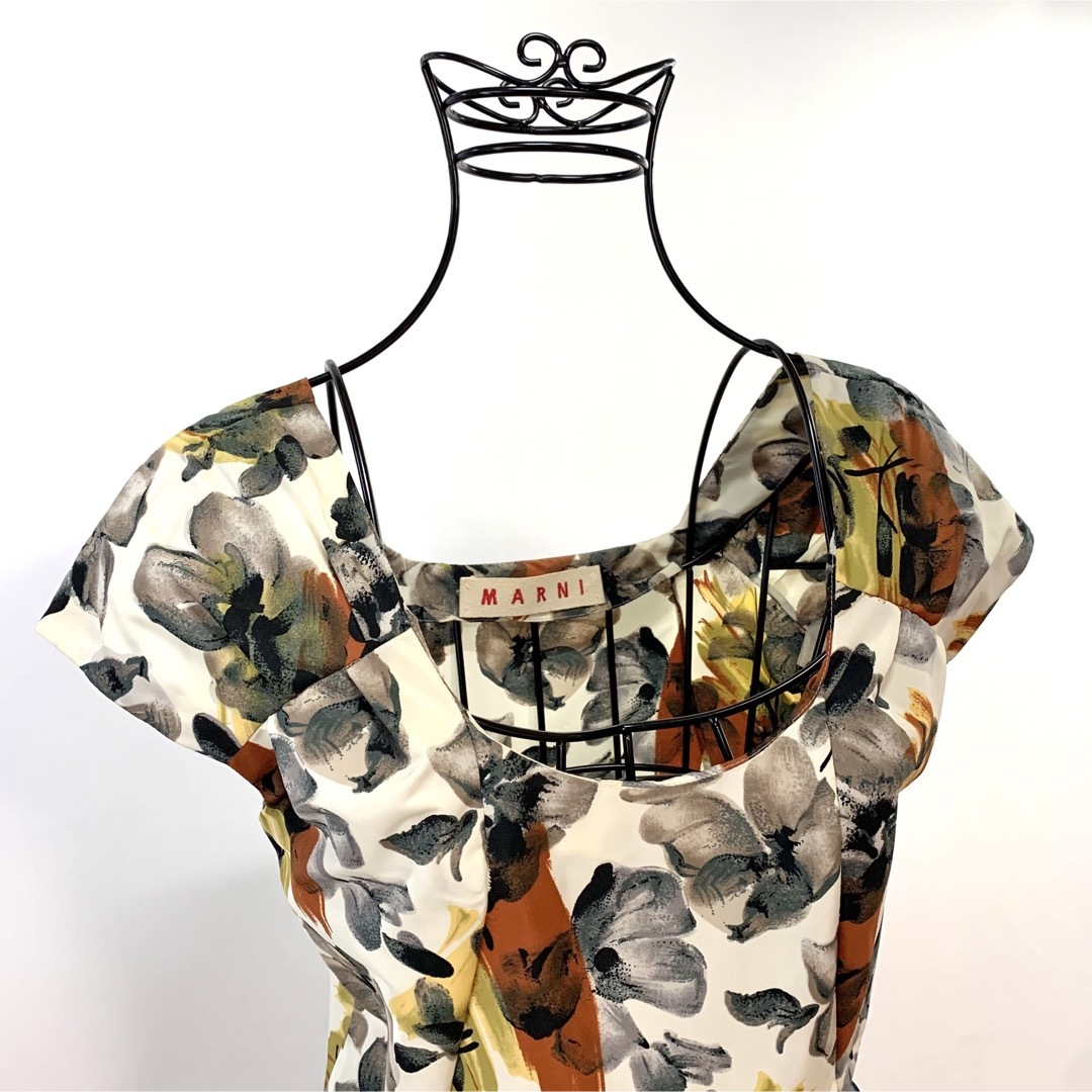 Marni - ☆マルニ MARNI フレンチスリーブ 花柄 フレア ワンピース